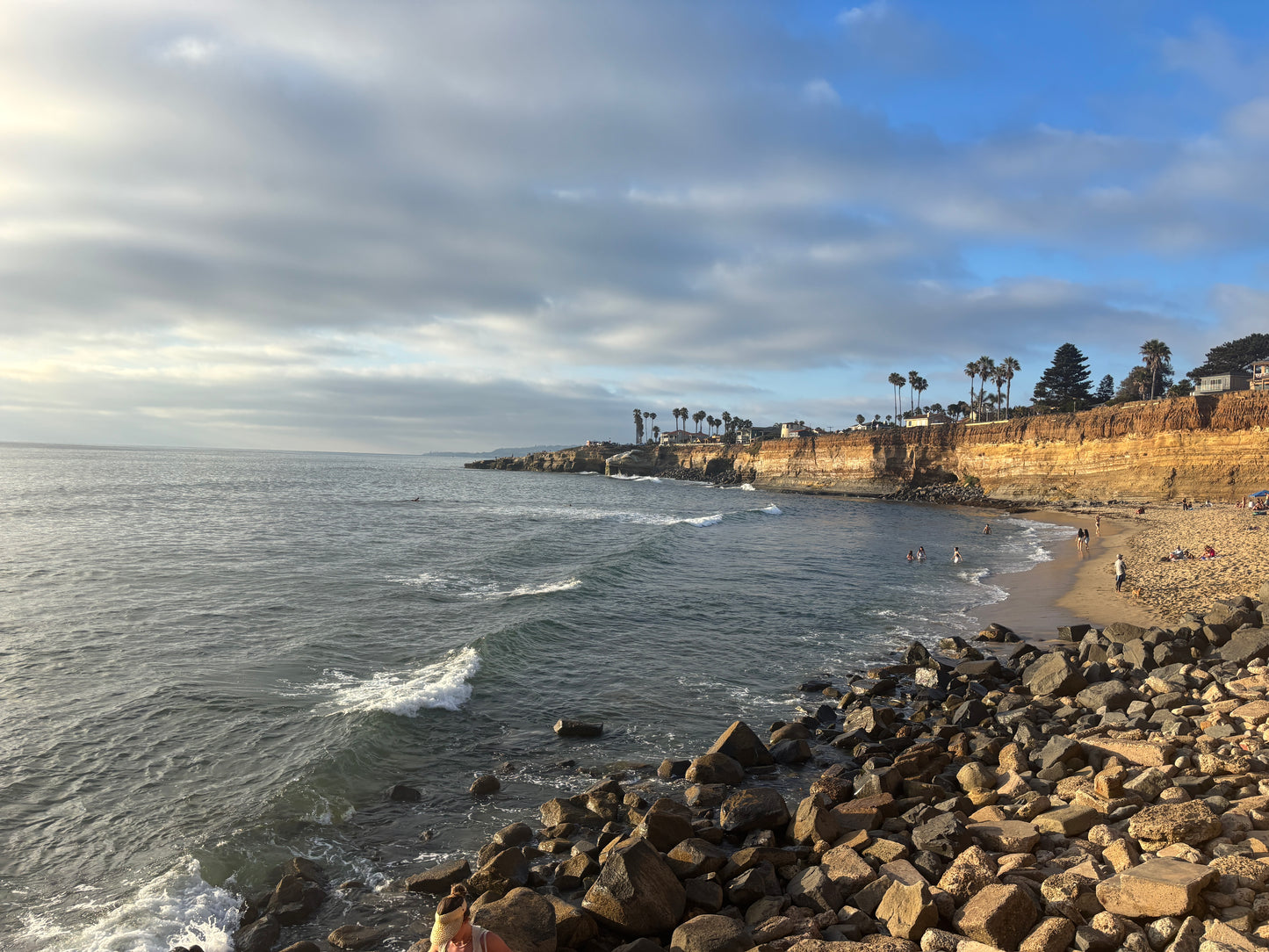 Vertical Primary Print