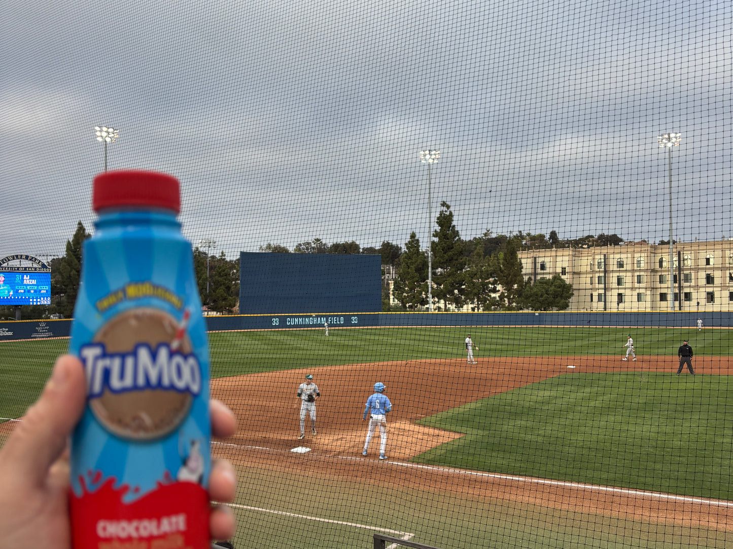 Vertical Primary Print